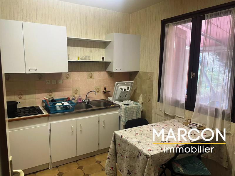 Maison - 104 m² - 4 pièces