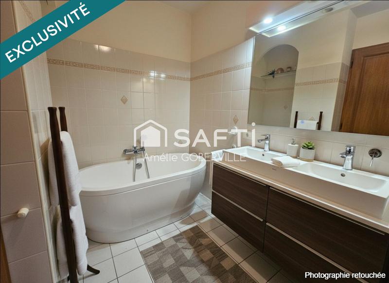 Maison - 157 m² - 7 pièces