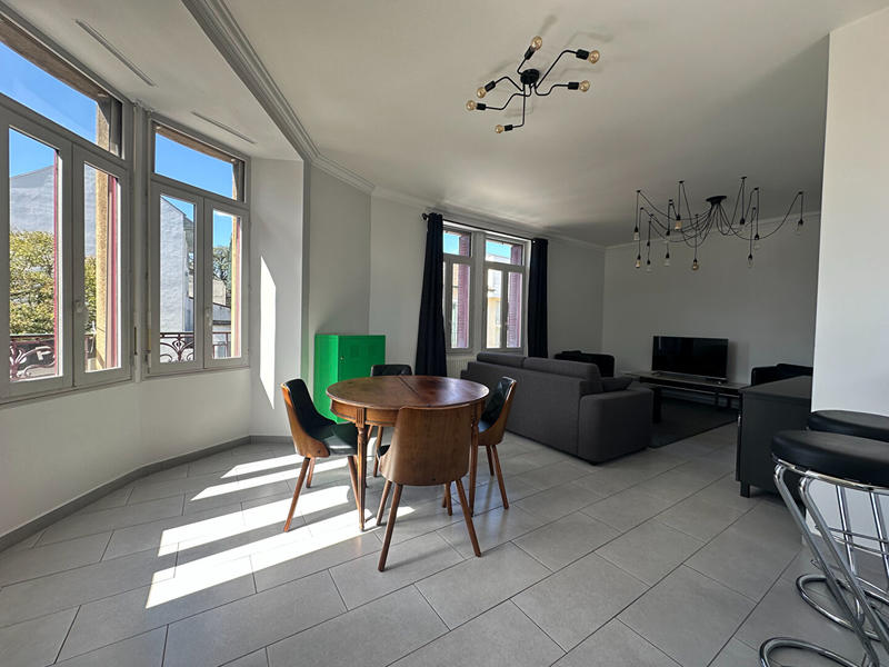 Appartement - 81 m² - 4 pièces