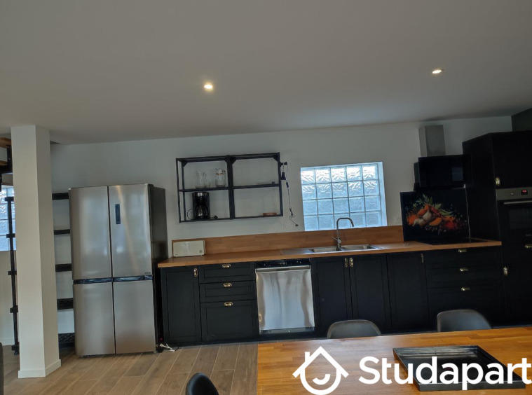 Chambre - 15 m² - 1 pièce