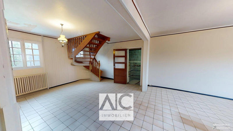 Maison - 102 m² - 5 pièces