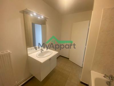 Appartement - 64 m² - 3 pièces