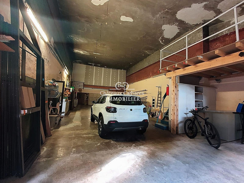 Maison ancienne - 250 m² - 9 pièces