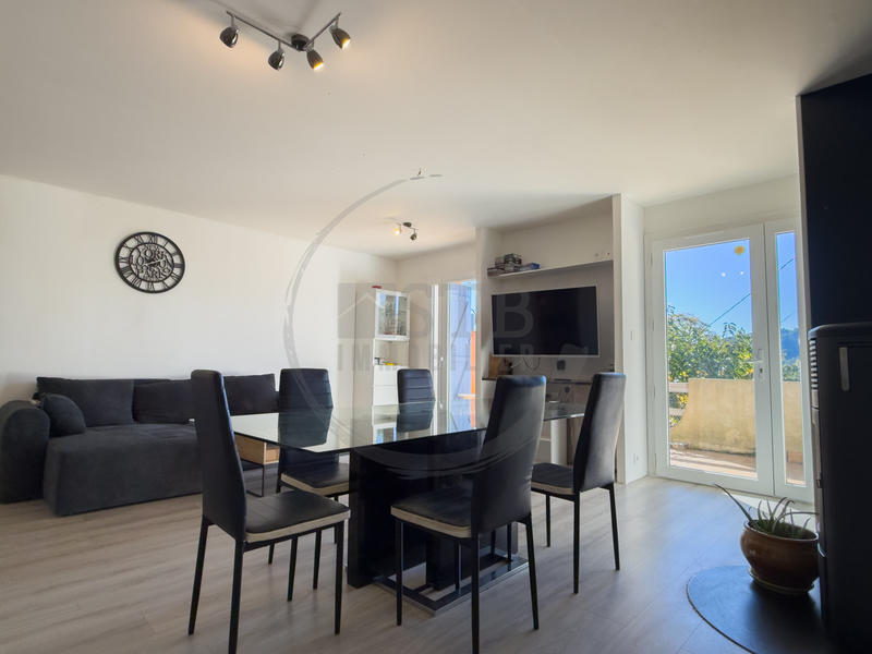 Maison - 115 m² - 5 pièces