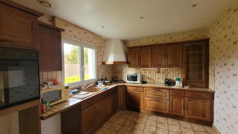 Maison - 90 m² - 5 pièces