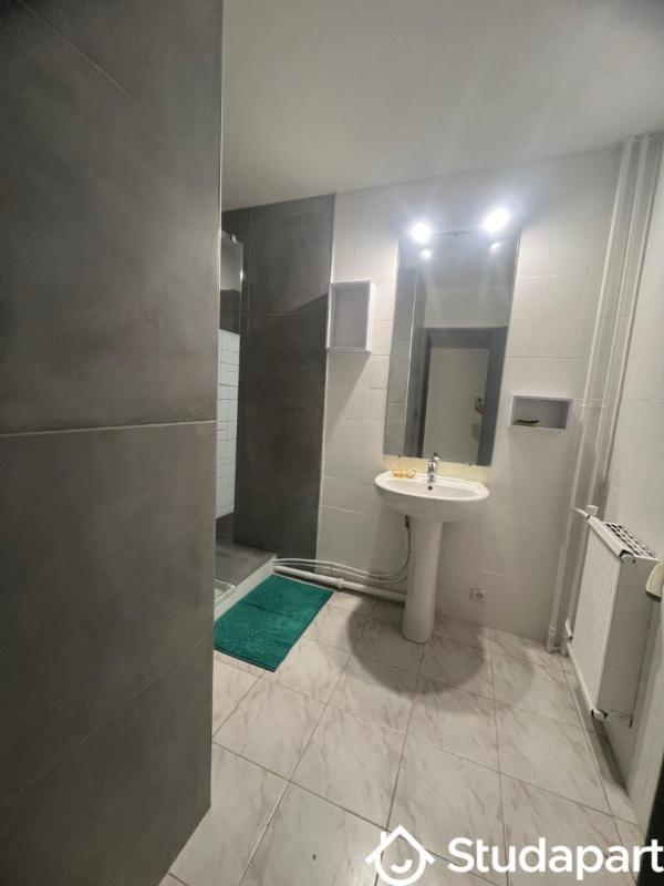 Chambre - 20 m² - 1 pièce