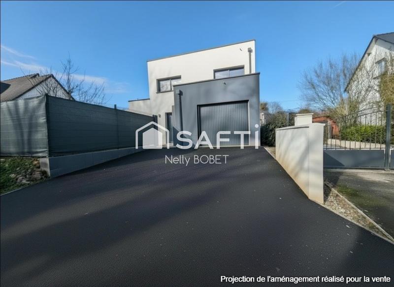 Maison - 95 m² - 5 pièces