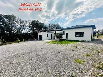 Villa - 130 m² - 5 pièces