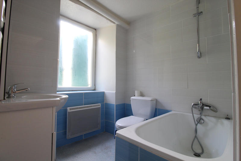 Maison - 106 m² - 8 pièces