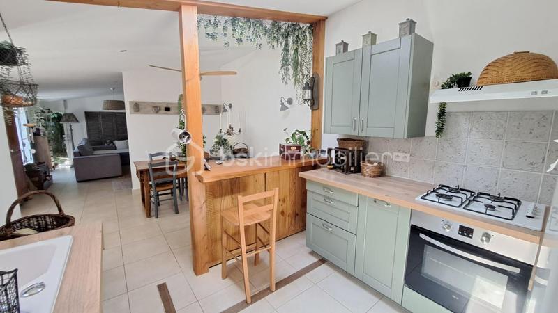 Maison - 175 m² - 8 pièces