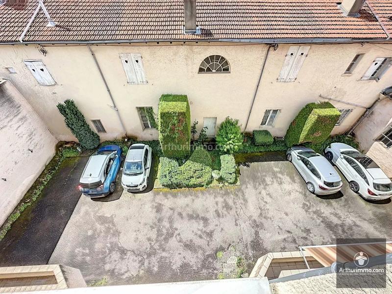 Appartement - 90 m² - 3 pièces