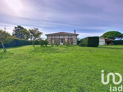 Maison - 140 m² - 4 pièces