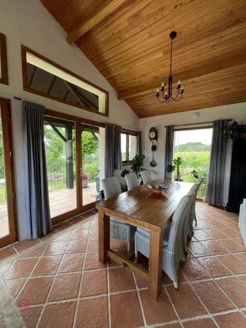 Maison - 173 m² - 7 pièces