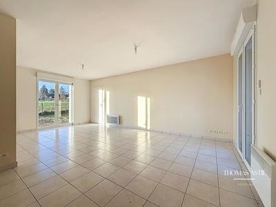 Pavillon - 85 m² - 4 pièces