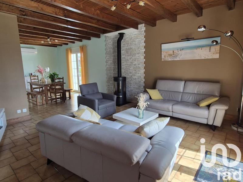 Maison - 137 m² - 5 pièces