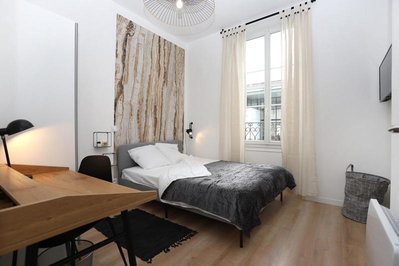 Appartement - 95 m² - 6 pièces