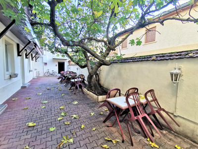 Immeuble - 330 m² - 25 pièces