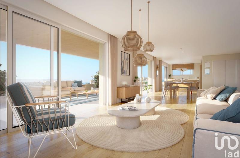 Appartement - 95 m² - 4 pièces