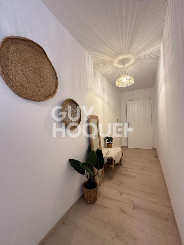 Appartement - 90 m² - 4 pièces