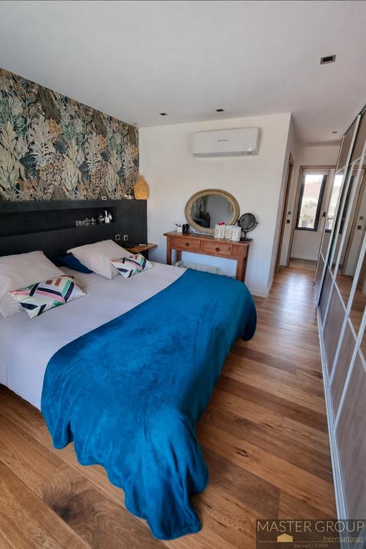 Villa - 150 m² - 4 pièces