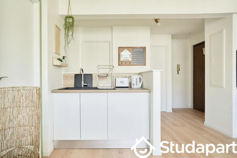 Chambre - 12 m² - 1 pièce