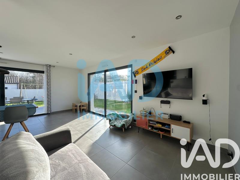 Maison - 98 m² - 4 pièces