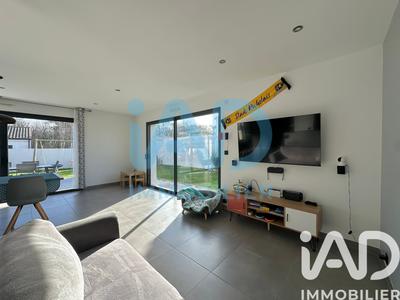 Maison - 98 m² - 4 pièces