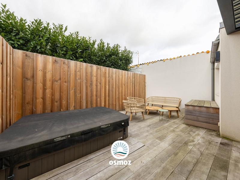 Maison traditionnelle - 99 m² - 4 pièces