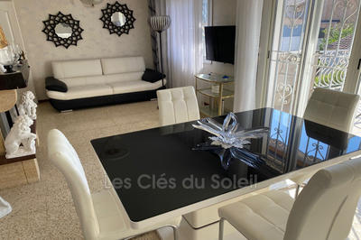 Maison - 100 m² - 7 pièces