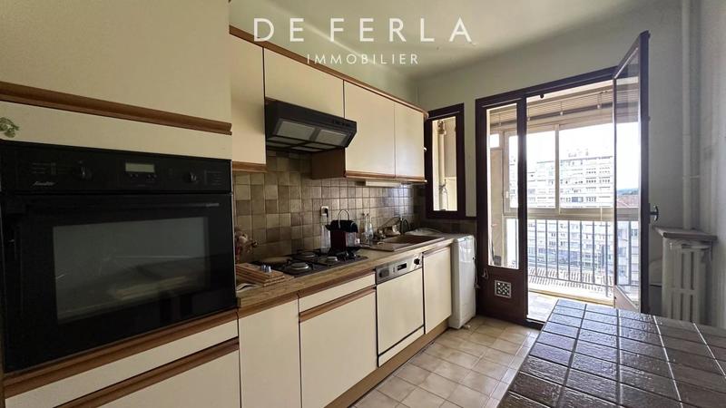 Appartement - 70 m² - 3 pièces