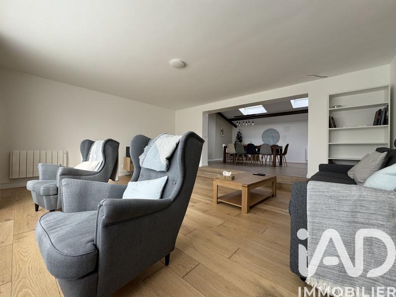 Maison - 428 m² - 14 pièces