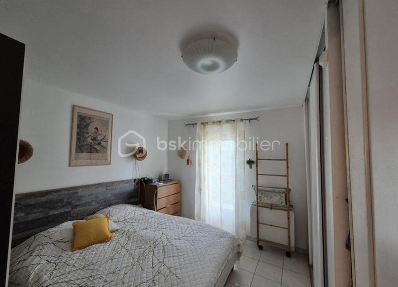 Propriété - 260 m² - 8 pièces