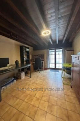 Appartement - 137 m² - 7 pièces