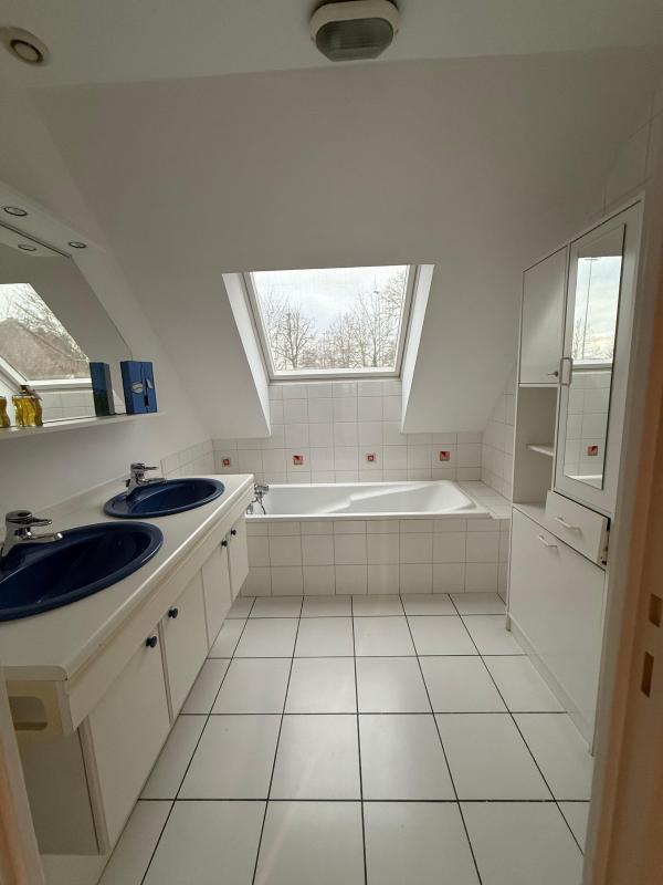 Maison - 165 m² - 5 pièces