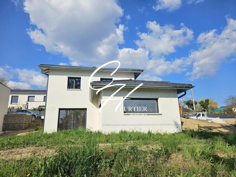 Villa - 115 m² - 5 pièces