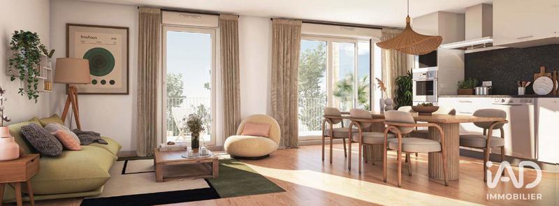 Appartement - 80 m² - 4 pièces