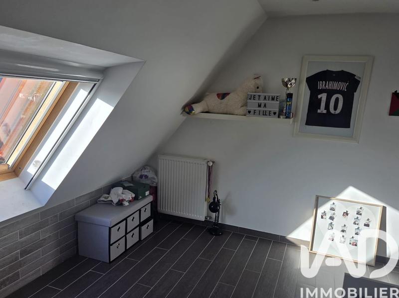 Maison - 235 m² - 7 pièces