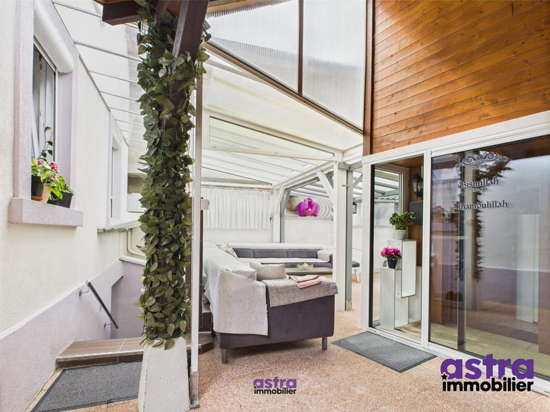 Maison - 100 m² - 7 pièces