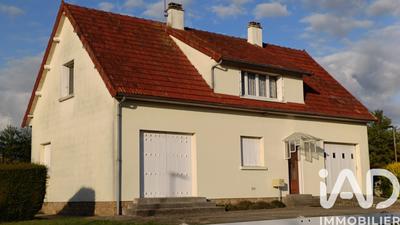 Maison - 94 m² - 5 pièces