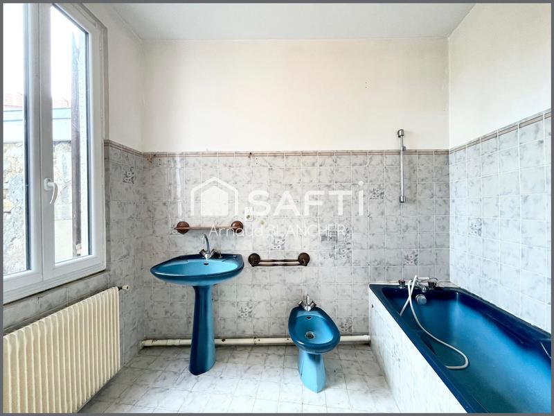 Maison - 93 m² - 4 pièces