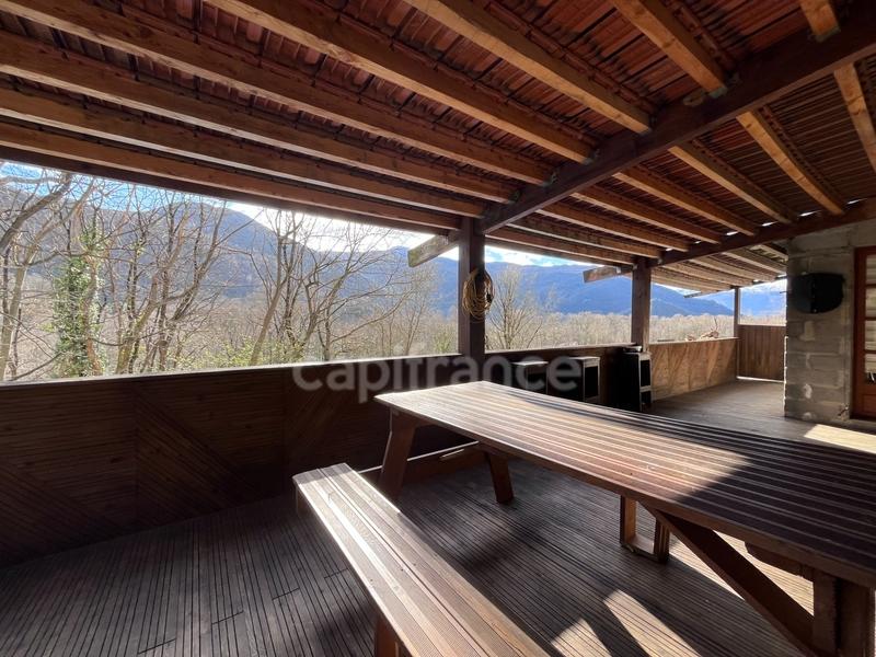 Maison - 89 m² - 4 pièces