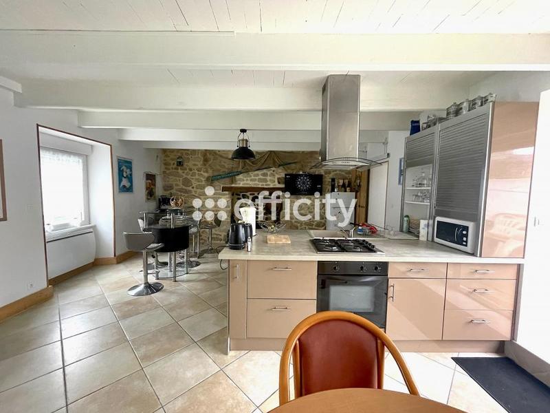 Maison - 121 m² - 4 pièces