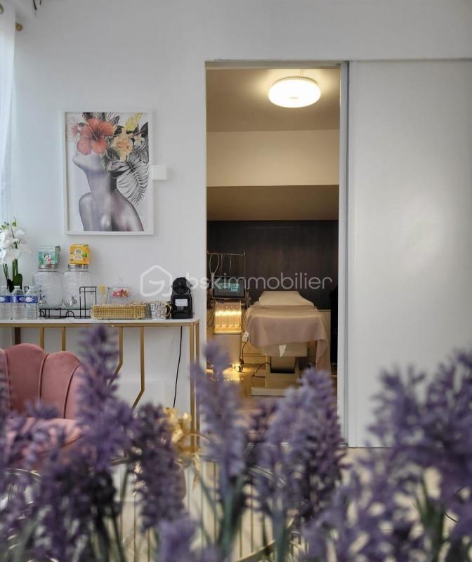 Beauté / Bien-être - 65 m²