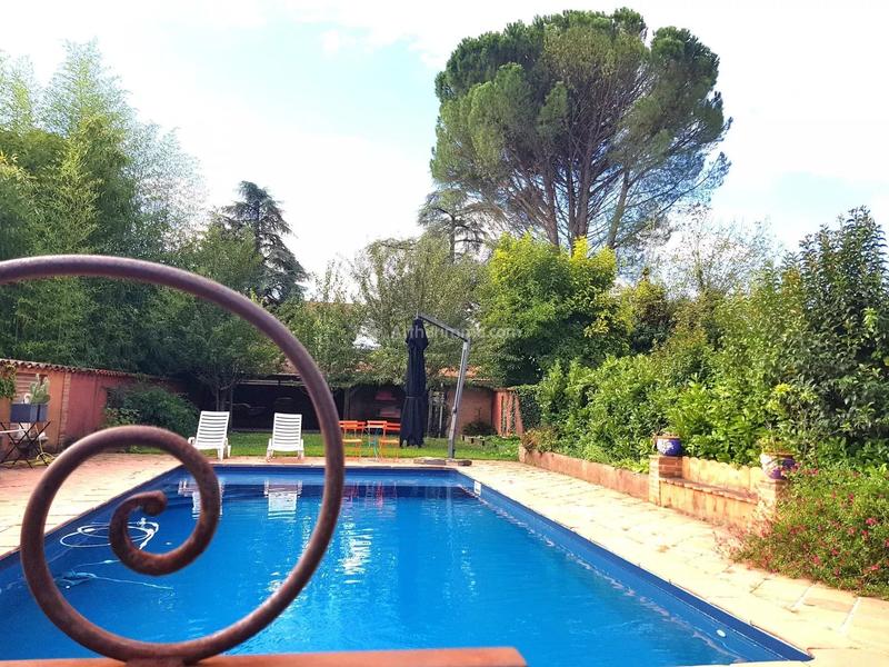 Maison - 267 m² - 9 pièces