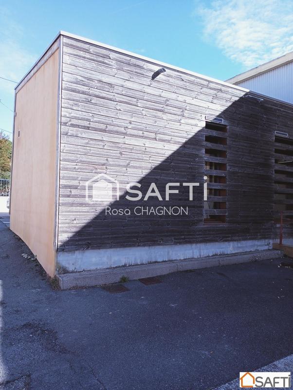 Local commercial - 377 m² - 15 pièces