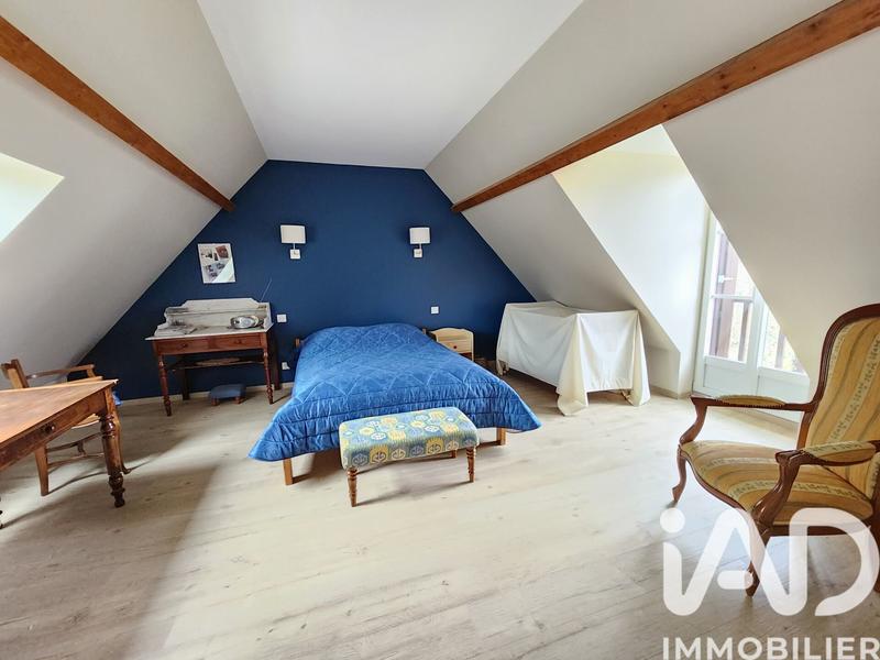 Maison - 223 m² - 5 pièces