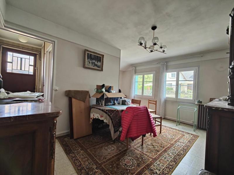 Maison - 140 m² - 7 pièces