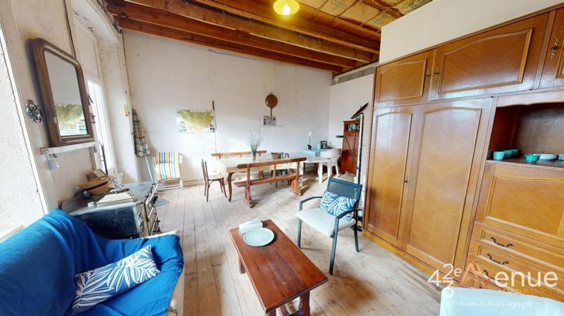 Appartement - 100 m² - 5 pièces