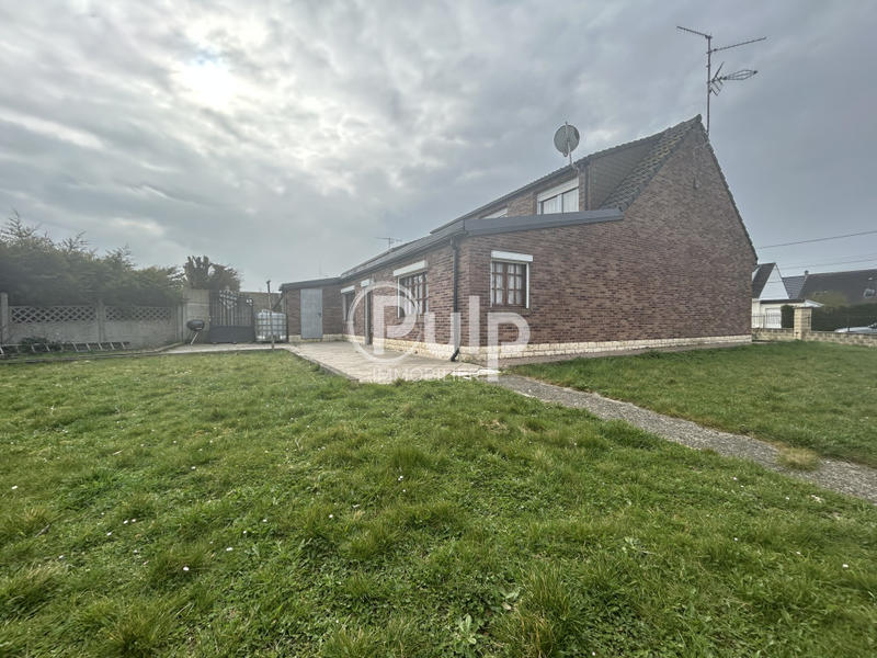 Maison - 140 m² - 6 pièces