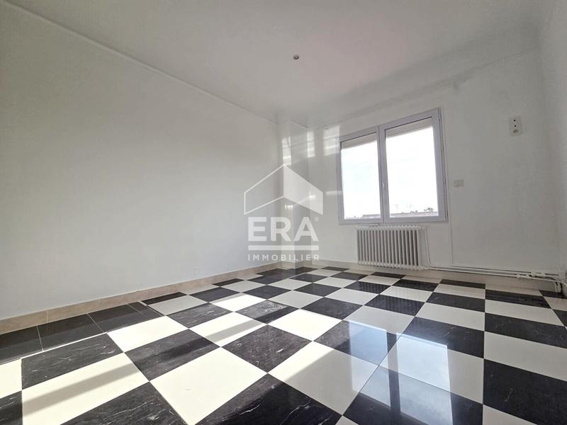 Maison - 190 m² - 6 pièces